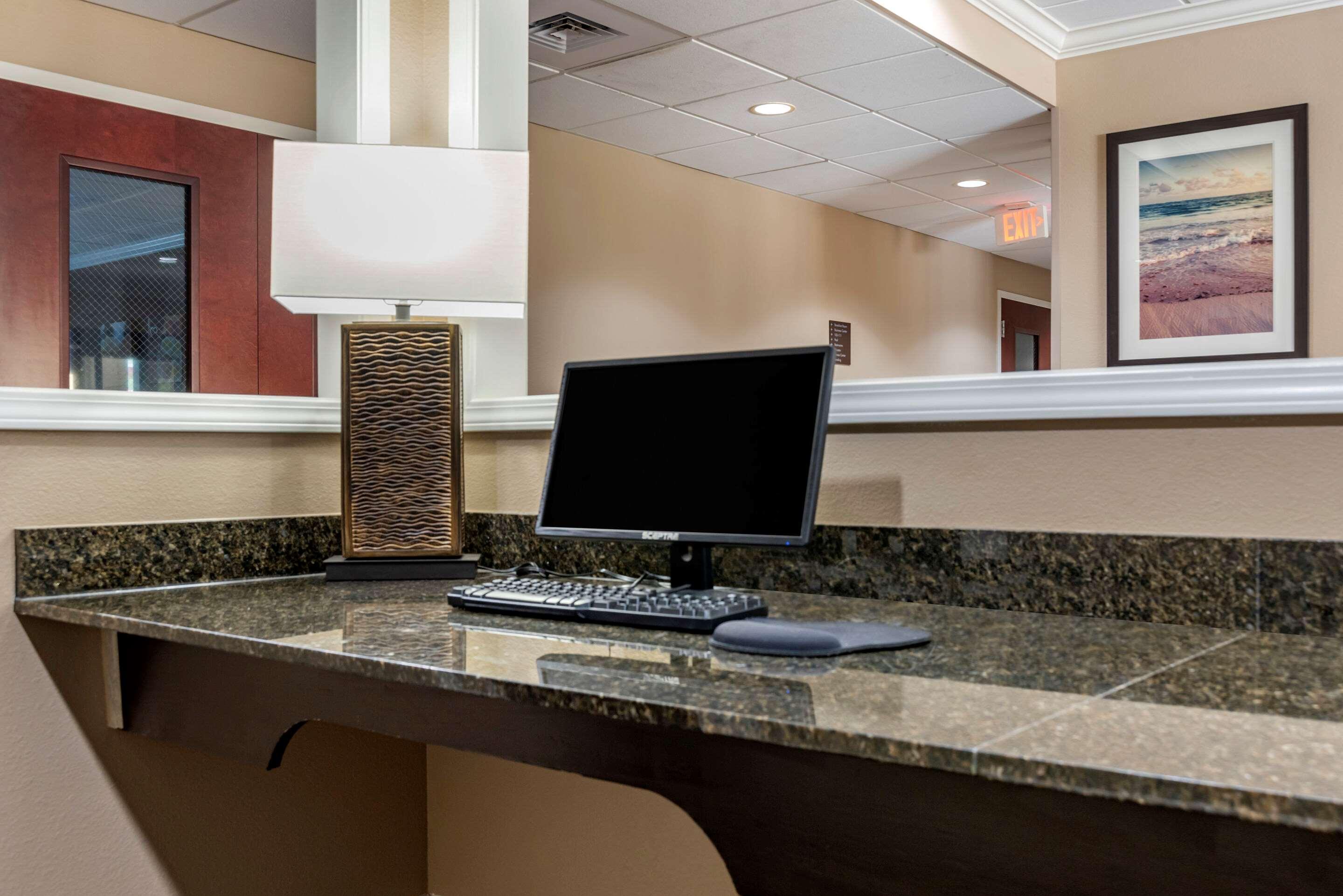 Comfort Inn & Suites Fort Walton Beach Ngoại thất bức ảnh